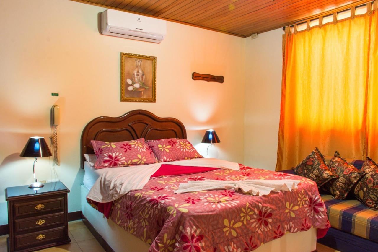 Hotel D' Oscar Кали Экстерьер фото